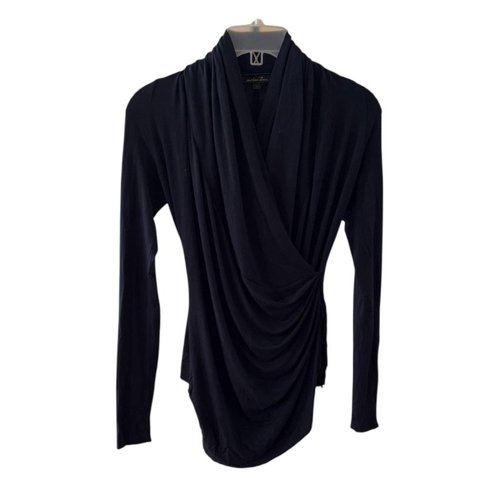 Urban Zen Black Top